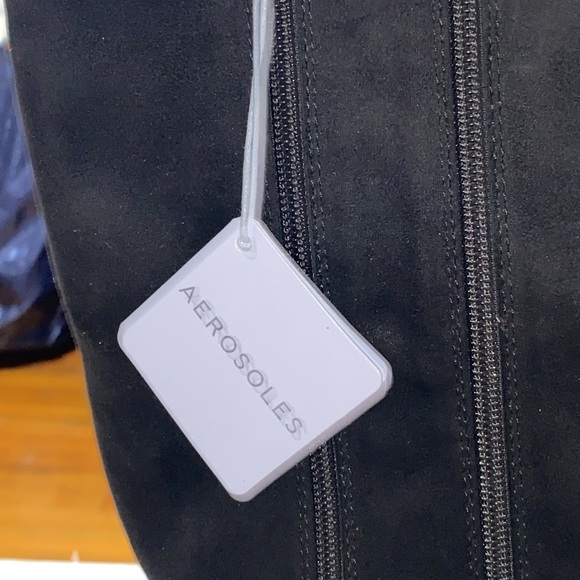 NWT AEROSOLES WO SIZE 10(left shoe) 11(right shoe) Black Knee-High Women's Boots - Picture 5 of 14